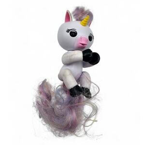 WowWee Fingerlings Gigi Interactive Unicorn 2016